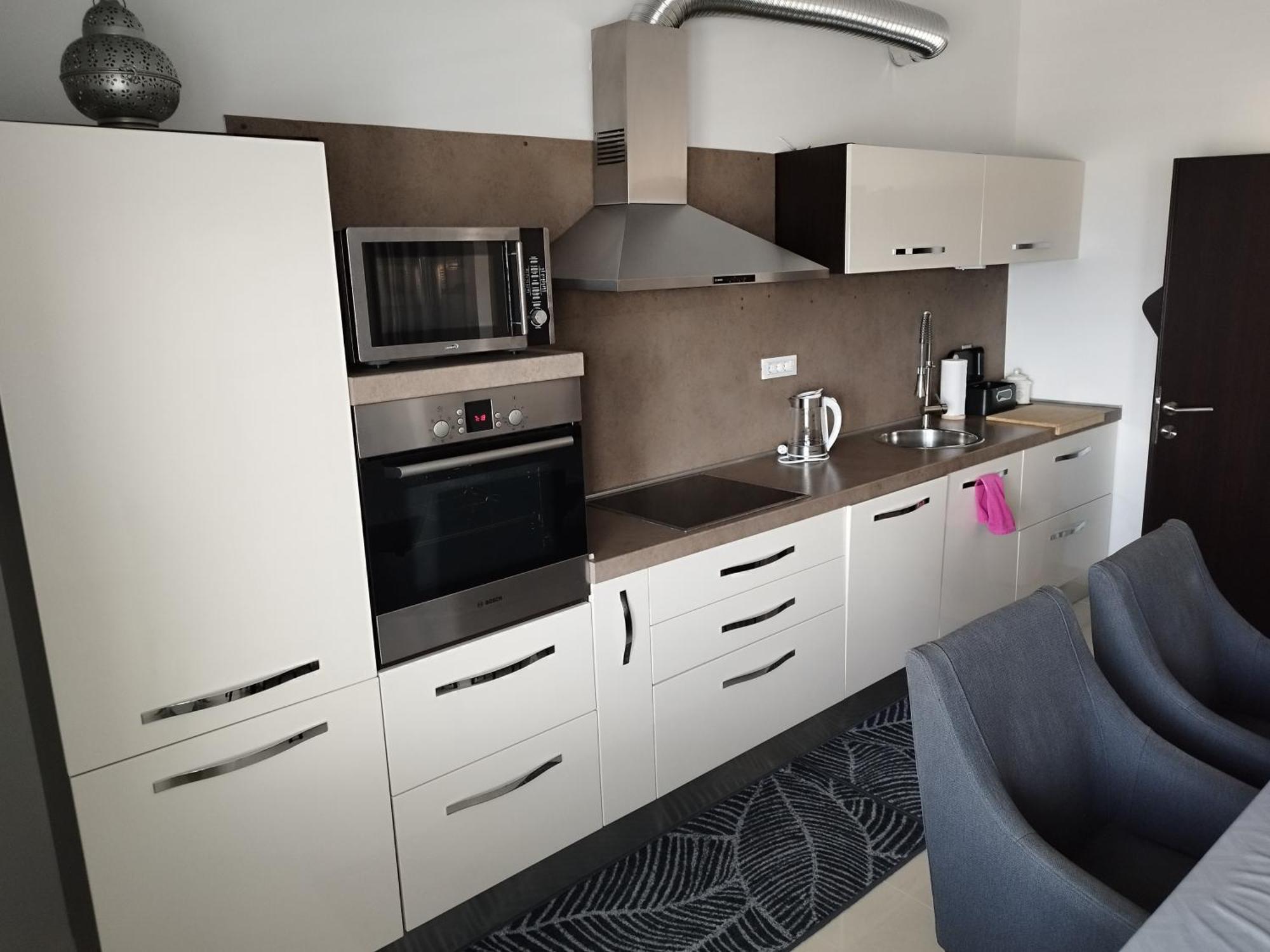Ferienwohnung Am Sandstrand Omiš Dış mekan fotoğraf